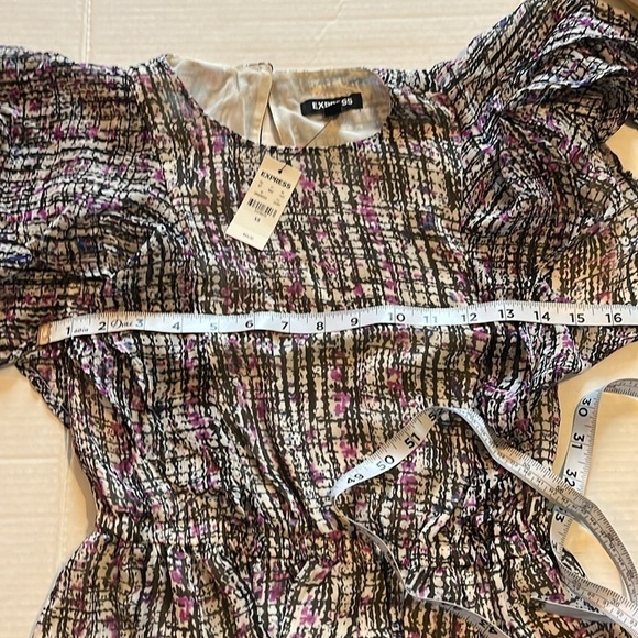 NWT-express-XS-purple/black abstract print-Ruffle sleeves, pet plum top/blouse - Picture 11 of 12